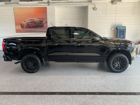 New 2026 Chevrolet Colorado W/T w/ WT Custom Package RWD image 10