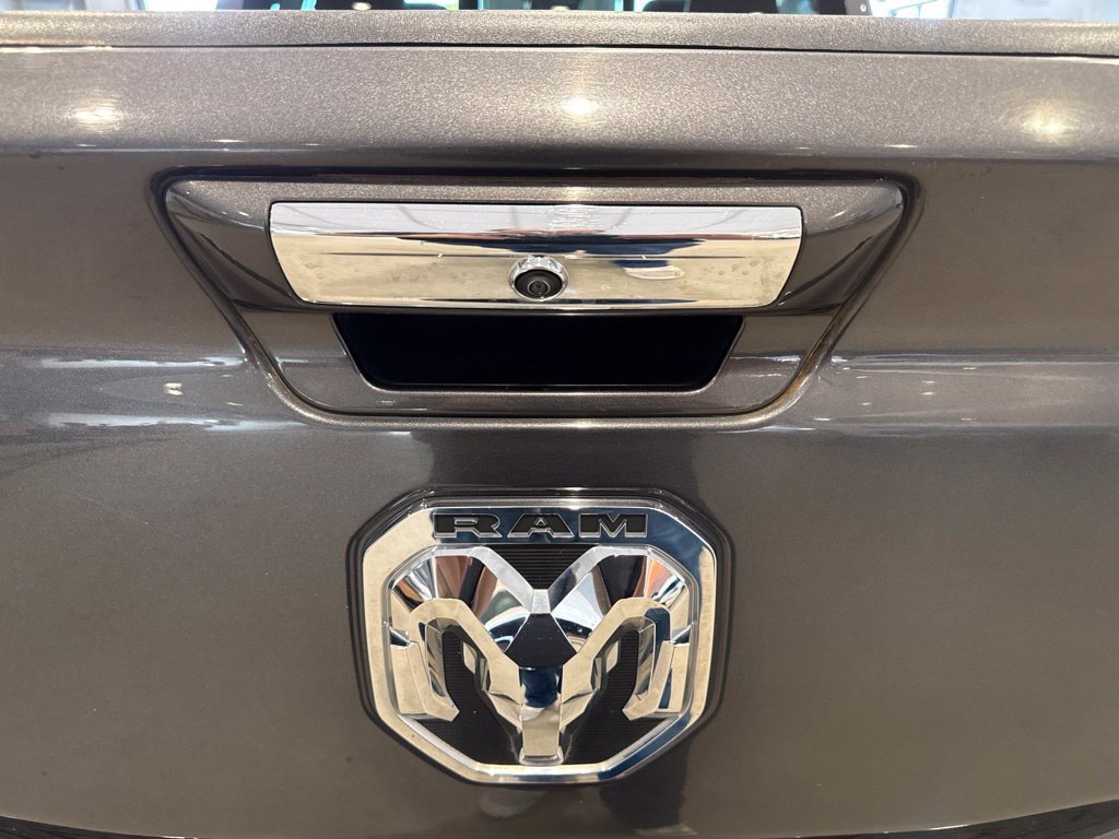 Used 2022 RAM 1500 Limited AWD/4WD image 9