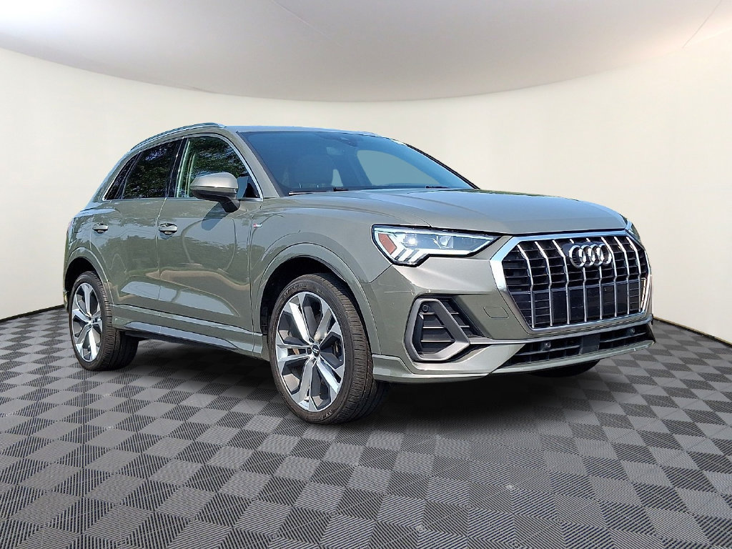 Used 2020 Audi Q3 2.0T Premium Plus AWD/4WD image 1