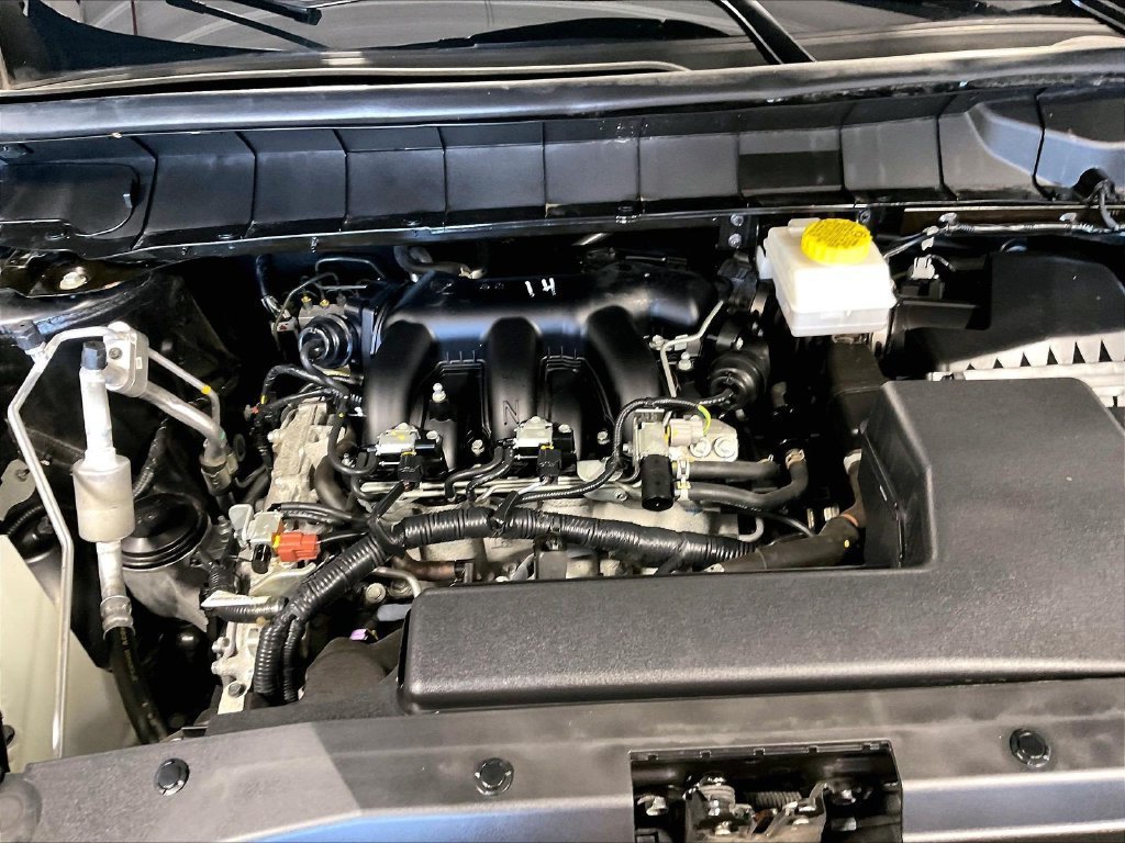 Certified 2024 Nissan Pathfinder SV AWD/4WD image 29