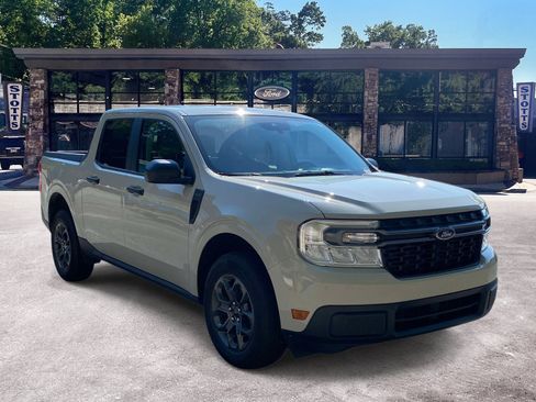Used 2024 Ford Maverick XLT FWD image 1