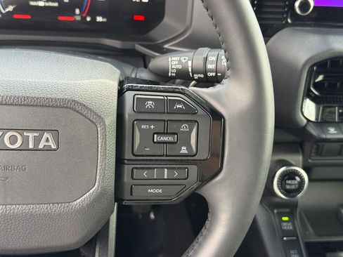 Certified 2025 Toyota Land Cruiser image 23