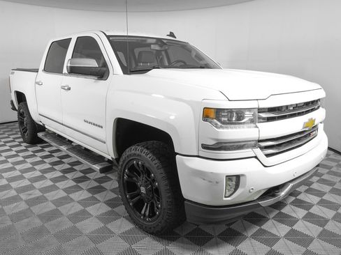 Used 2016 Chevrolet Silverado 1500 LTZ Z71 w/ LTZ Plus Package AWD/4WD image 2