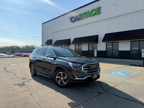 Used 2018 GMC Terrain SLT w/ Preferred Package AWD/4WD image 1