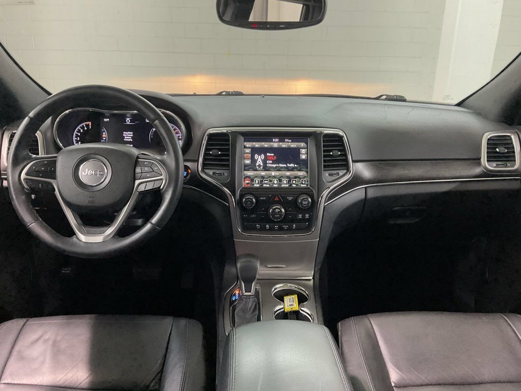 Used 2018 Jeep Grand Cherokee Limited AWD/4WD image 7