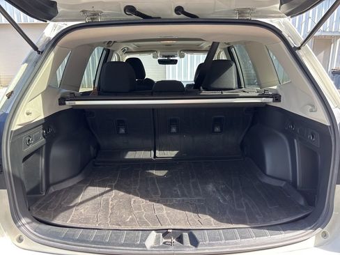 Used 2019 Subaru Forester Premium w/ All-Weather Package AWD/4WD image 27