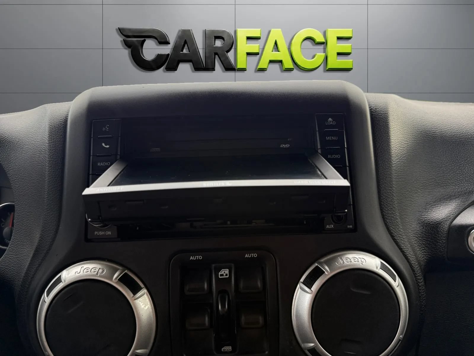 Used 2015 Jeep Wrangler Unlimited Rubicon AWD/4WD image 31