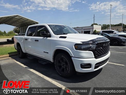 Used 2025 RAM 1500 Big Horn RWD image 1
