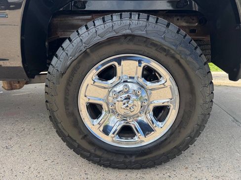 Used 2016 RAM 2500 SLT w/ Popular Equipment Group AWD/4WD image 9
