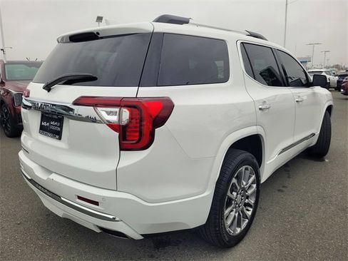 Used 2022 GMC Acadia Denali w/ Denali Ultimate Package image 4