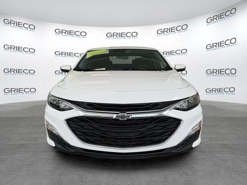 Used 2024 Chevrolet Malibu RS FWD image 2