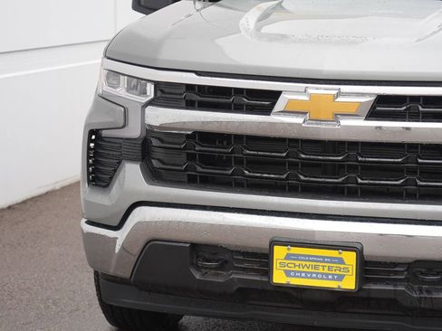 Used 2023 Chevrolet Silverado 1500 LT image 9