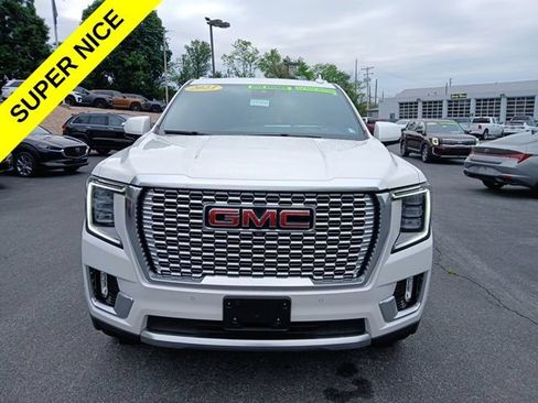 Used 2023 GMC Yukon Denali AWD/4WD image 8