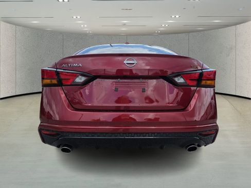 Used 2025 Nissan Altima 2.5 SR image 4