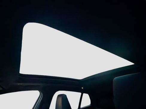 Used 2025 BMW X2 xDrive28i AWD/4WD image 26