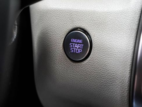 Used 2023 Kia Sorento S w/ Panoramic Sunroof Package FWD image 31