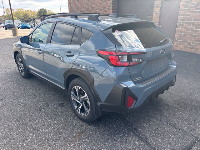 Used 2024 Subaru Crosstrek 2.0i Premium AWD/4WD image 4