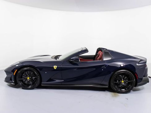 Certified 2023 Ferrari 812 GTS RWD image 9