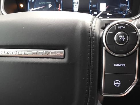 Used 2016 Land Rover Range Rover Supercharged AWD/4WD image 31