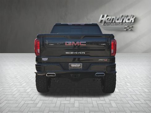 Used 2024 GMC Sierra 1500 AT4 w/ Technology Package image 9