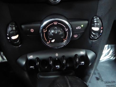 Used 2012 MINI Cooper Hardtop image 14