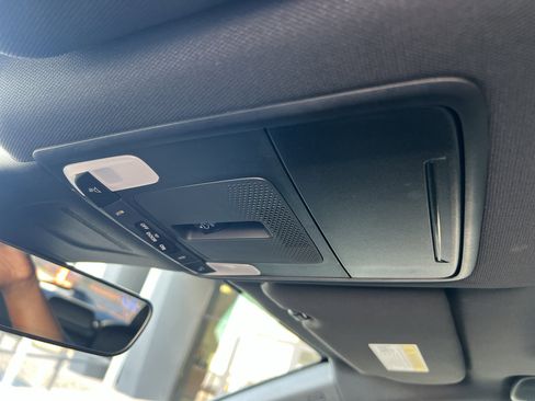 Used 2025 Honda CR-V Sport-L image 18