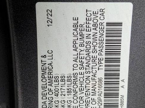 Certified 2023 Acura Integra image 33