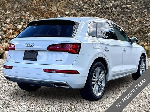 Used 2019 Audi Q5 2.0T Premium Plus w/ Premium Plus Package AWD/4WD image 2