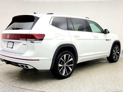 Used 2024 Volkswagen Atlas SEL Premium R-Line image 5