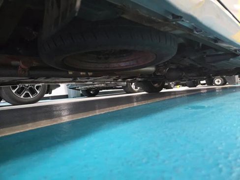 Used 2012 Toyota Sienna image 11