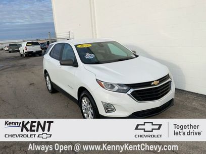 Used 2021 Chevrolet Equinox LS w/ LS Convenience Package