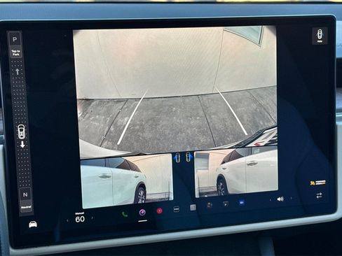 Used 2023 Tesla Model X image 19