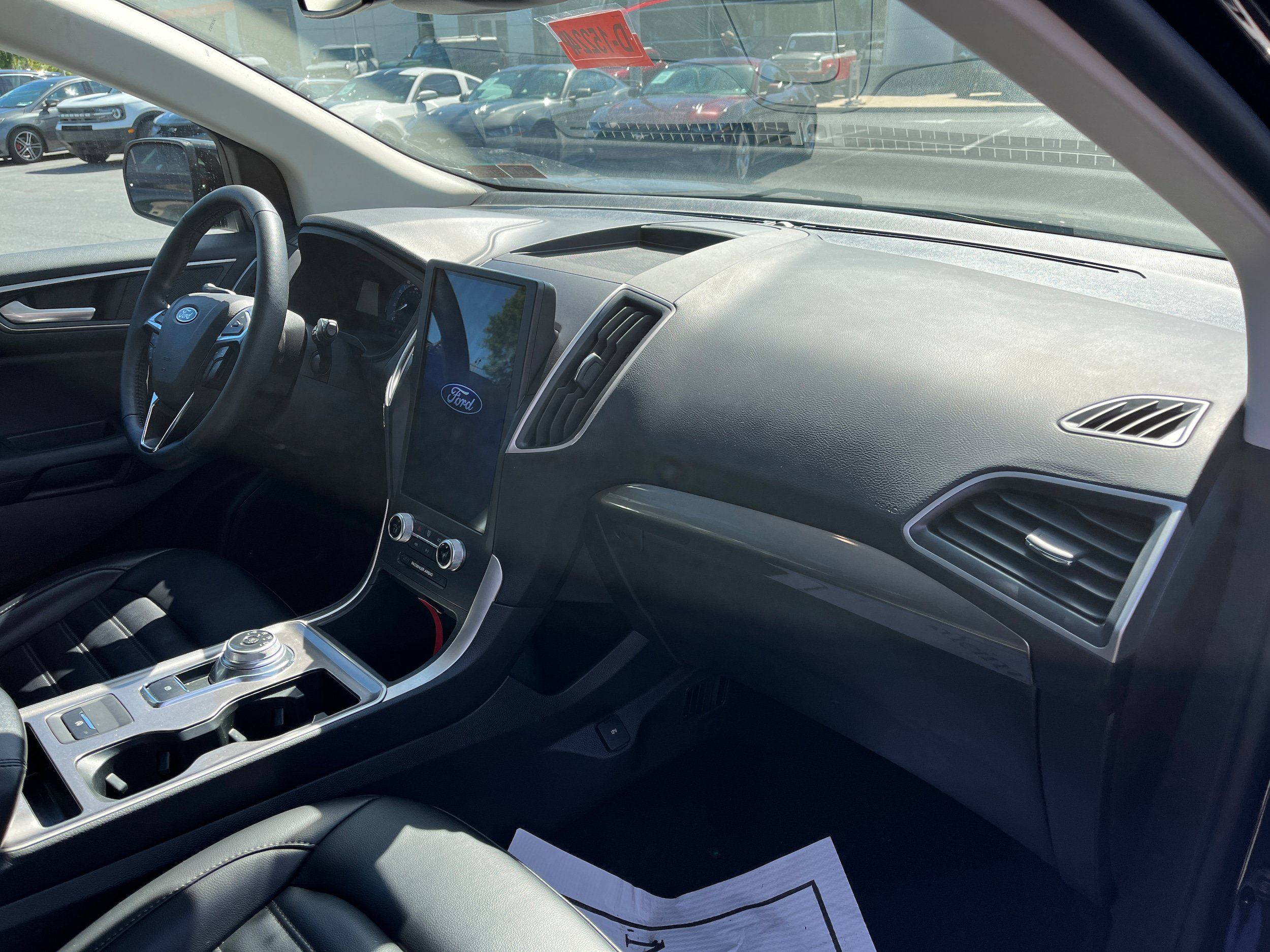 Certified 2024 Ford Edge SEL w/ Convenience Package AWD/4WD image 6