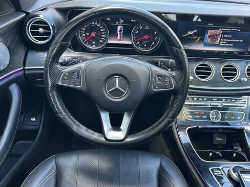 Used 2017 Mercedes-Benz E 400 4MATIC Wagon image 14