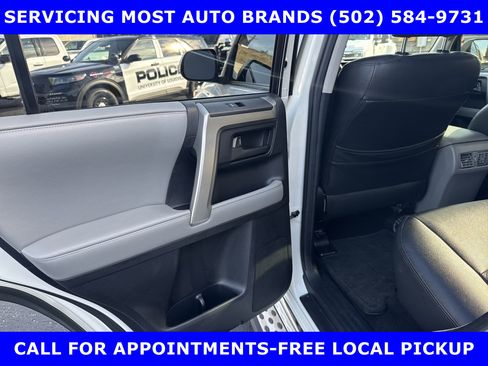 Used 2013 Toyota 4Runner SR5 image 9