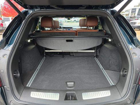 Used 2024 Cadillac XT5 Premium Luxury w/ Technology Package image 15