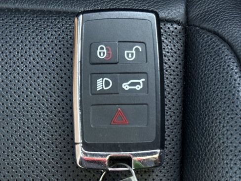 Used 2024 Land Rover Range Rover Evoque S AWD/4WD image 23