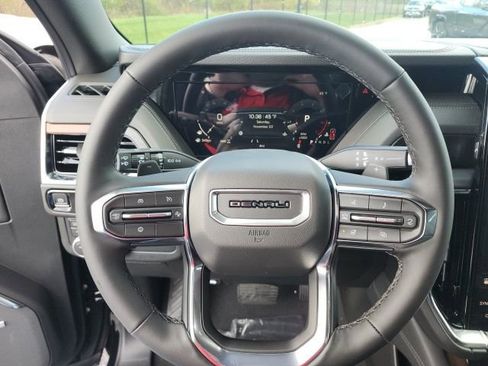 New 2026 GMC Yukon Denali image 16