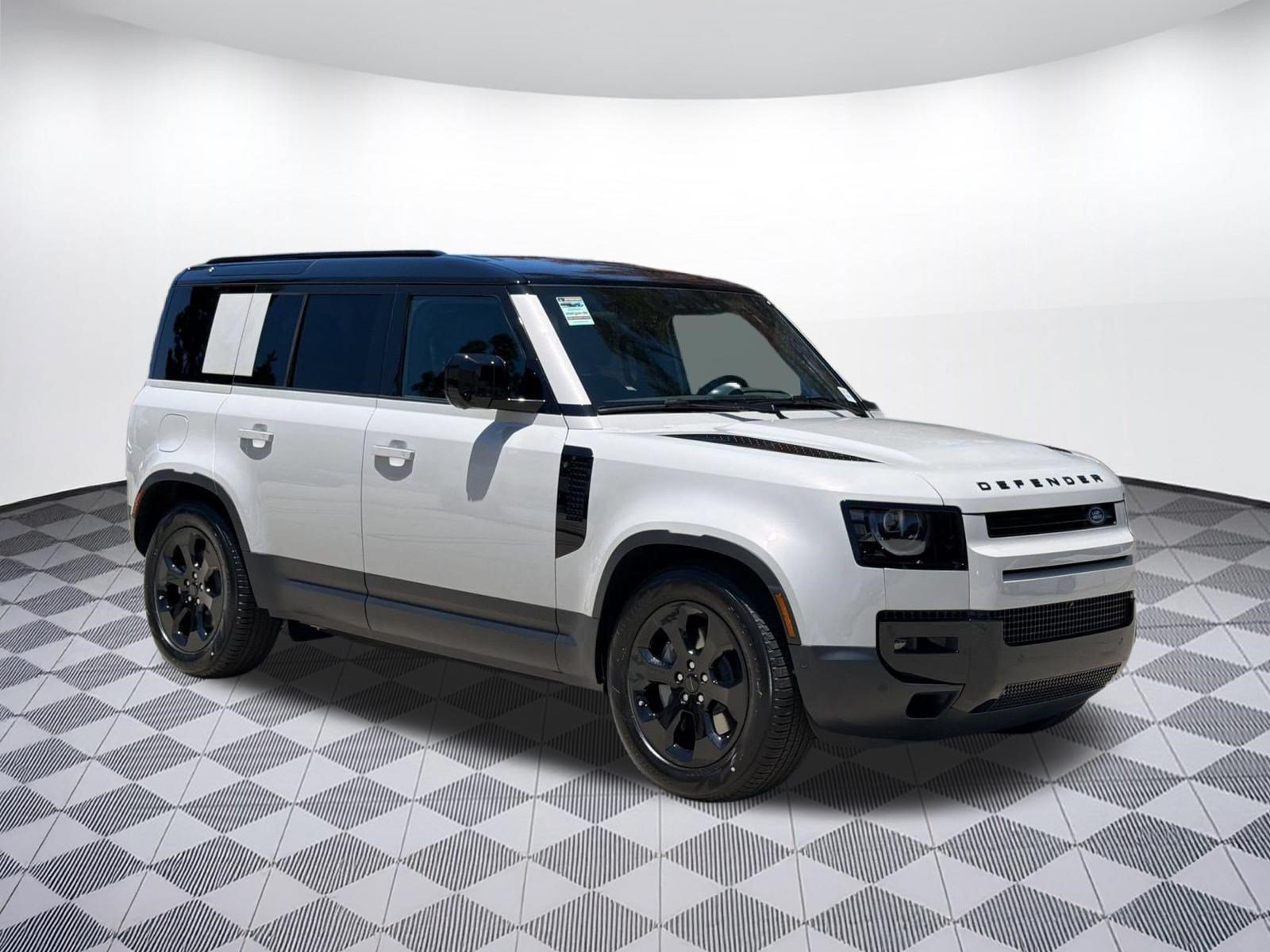 New 2026 Land Rover Defender 110 S AWD/4WD image 7