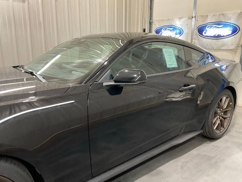 New 2025 Ford Mustang Premium image 5