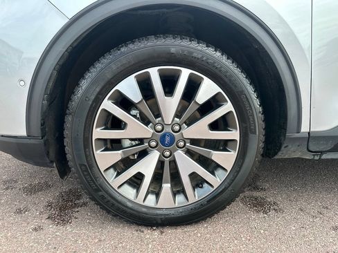 Used 2020 Ford Escape Titanium AWD/4WD image 41