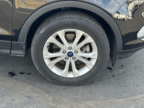 Used 2018 Ford Escape SE image 26