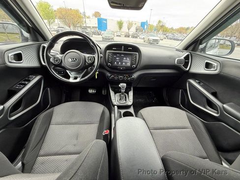 Used 2020 Kia Soul X-Line image 13