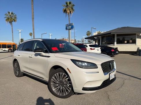 Used 2022 Lincoln Corsair Grand Touring w/ Towing Package image 1