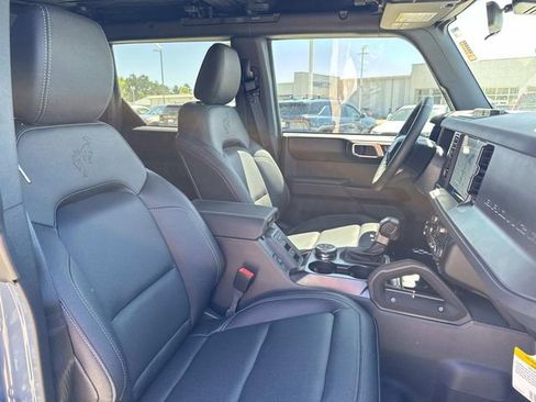 New 2025 Ford Bronco Badlands w/ Sasquatch Package image 14