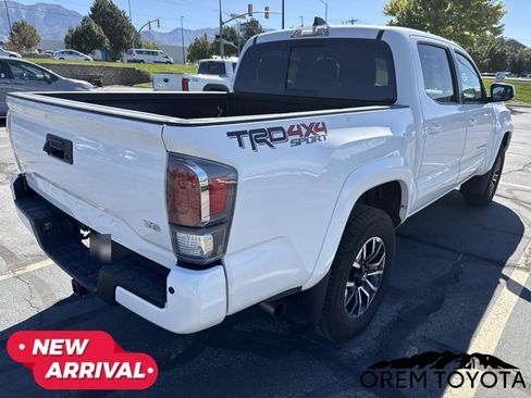 Used 2023 Toyota Tacoma TRD Sport w/ Advanced Technology Package AWD/4WD image 17