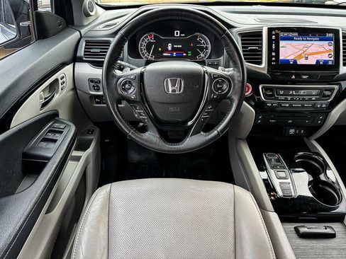 Used 2017 Honda Pilot Elite image 20