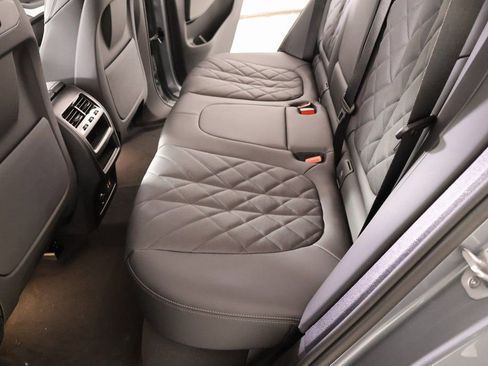 New 2026 BMW X5 xDrive40i w/ Premium Package image 12