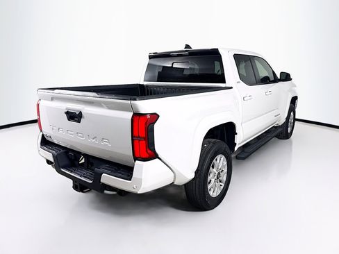Used 2024 Toyota Tacoma SR5 image 31