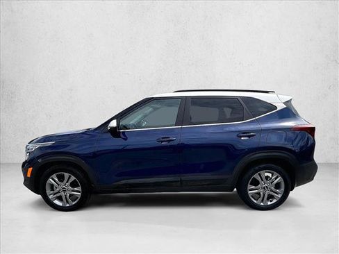 Used 2022 Kia Seltos S FWD image 6